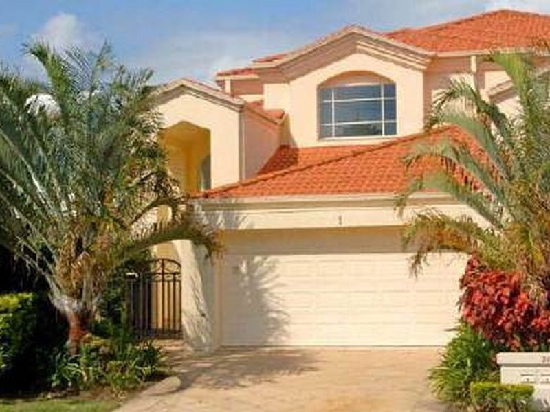 1/24 Sunset Blvd, Surfers Paradise QLD 4217