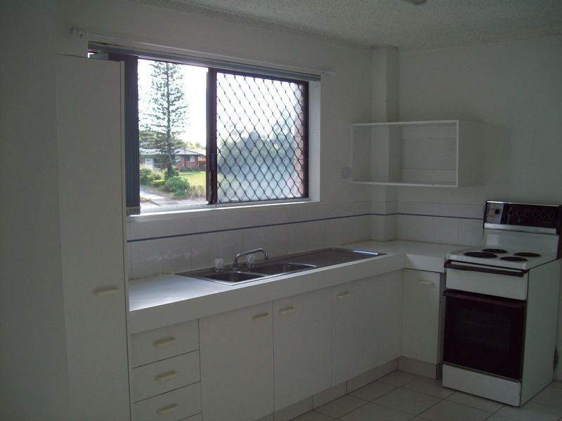 3/49 Karbunya St, Mermaid Waters QLD 4218