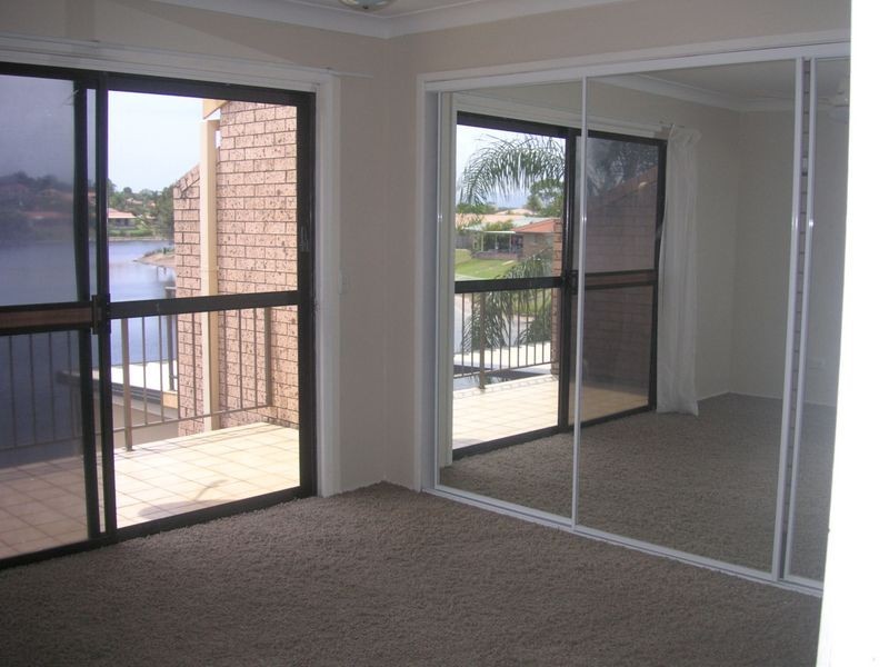 24/13 Shrike Court, Burleigh Waters QLD 4220