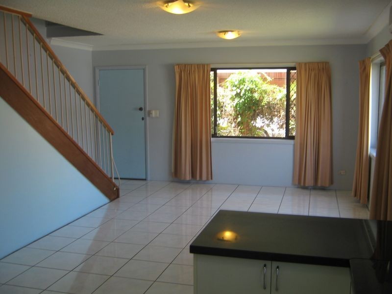 1/36 Peninsular Dr, Surfers Paradise QLD 4217