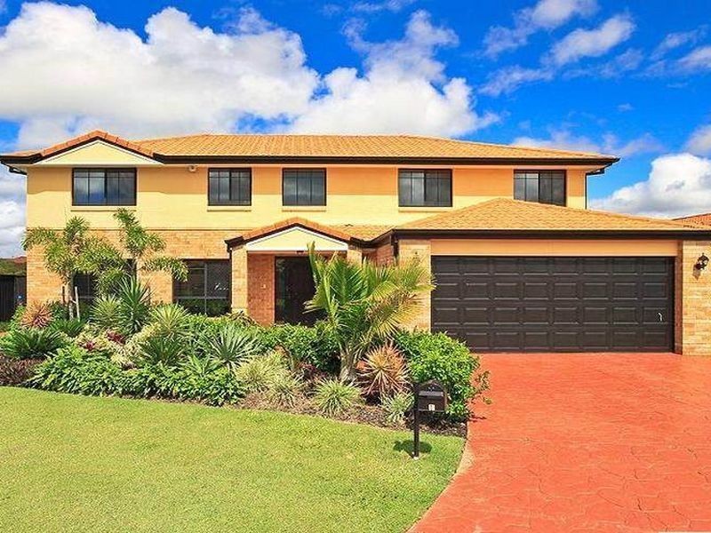 1 Tropicana Circuit, Burleigh Waters QLD 4220