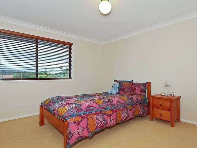 1 Tropicana Circuit, Burleigh Waters QLD 4220