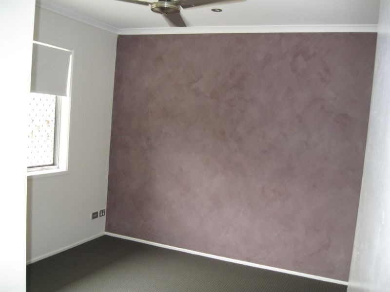 1/4 Pheasant Crt, Miami QLD 4220