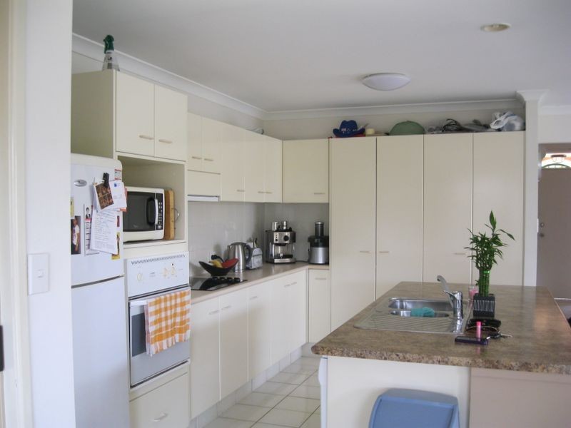 110 Harrier Drive, Burleigh Waters QLD 4220