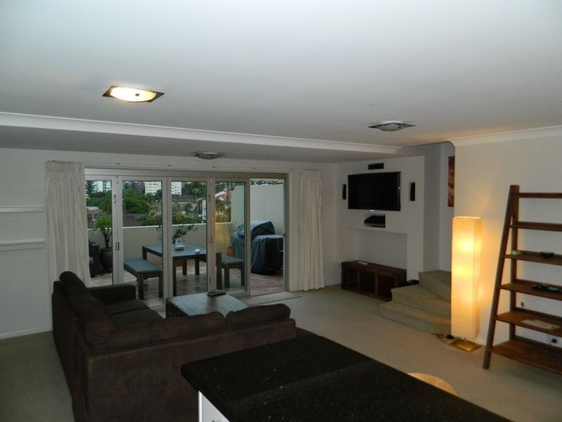 37/3 Sunset Blvd, Surfers Paradise QLD 4217