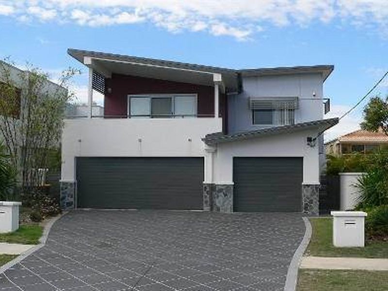 1/12 Ferny Fairway, Burleigh Heads QLD 4220