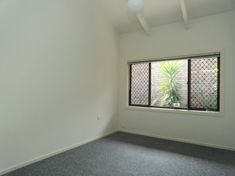 5 Barwon Street, Burleigh Waters QLD 4220