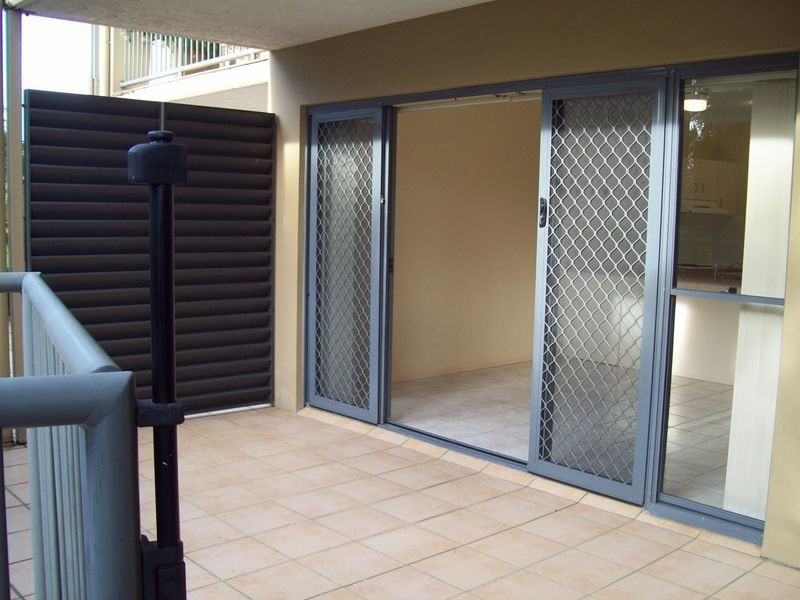 6/21 Markeri St, Mermaid Beach QLD 4218