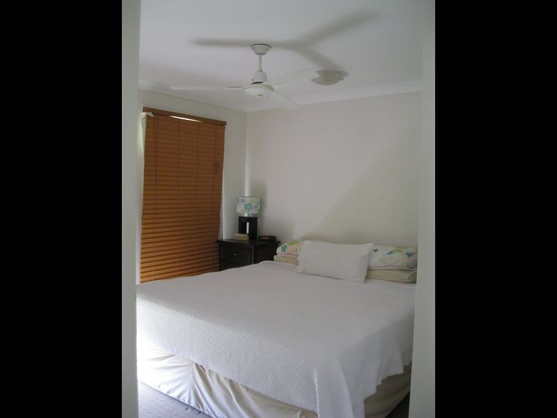 4 Frangipani St, Miami QLD 4220