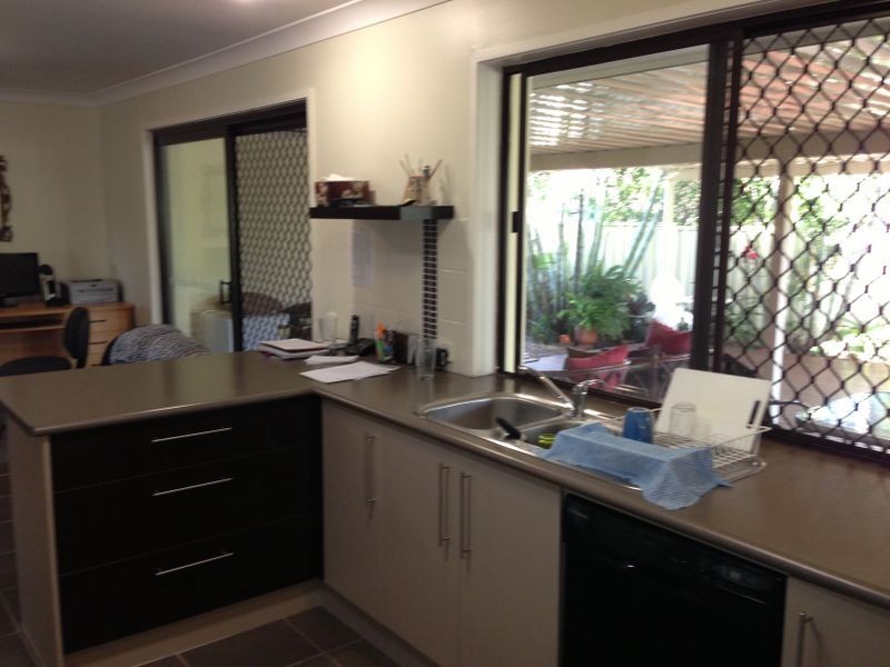 9 Oaklands Crt, Burleigh Waters QLD 4220