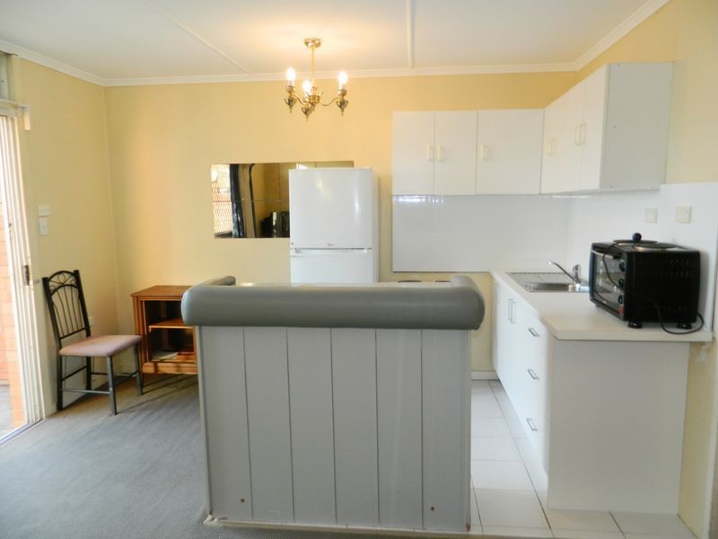 6/39 Sunset BLVD, Surfers Paradise QLD 4217