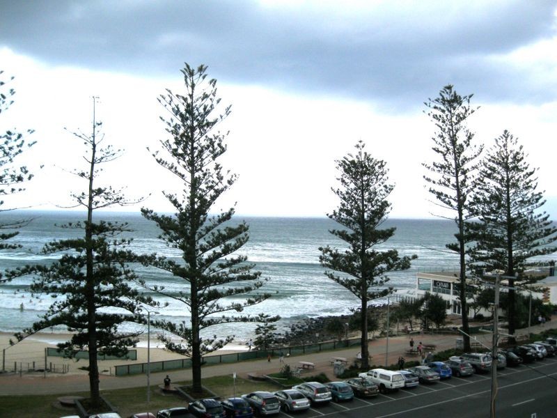 60 Goodwin Terrace, Burleigh Heads QLD 4220