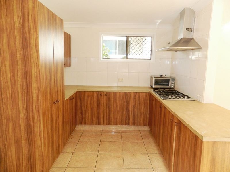 2/2318 Gold Coast Hwy, Mermaid Beach QLD 4218