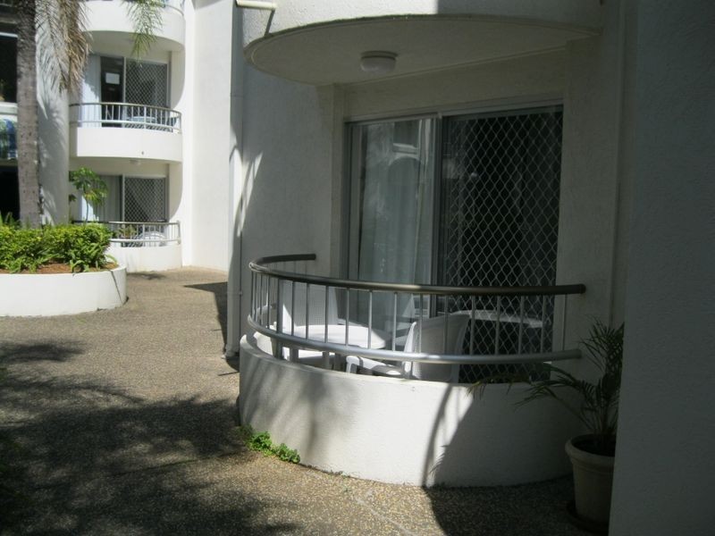 4/1899 Gold Coast Hwy, Burleigh Heads QLD 4220