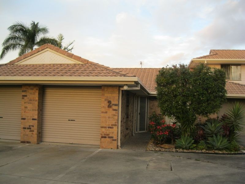 2/5 Pontoon Pl, Varsity Lakes QLD 4227