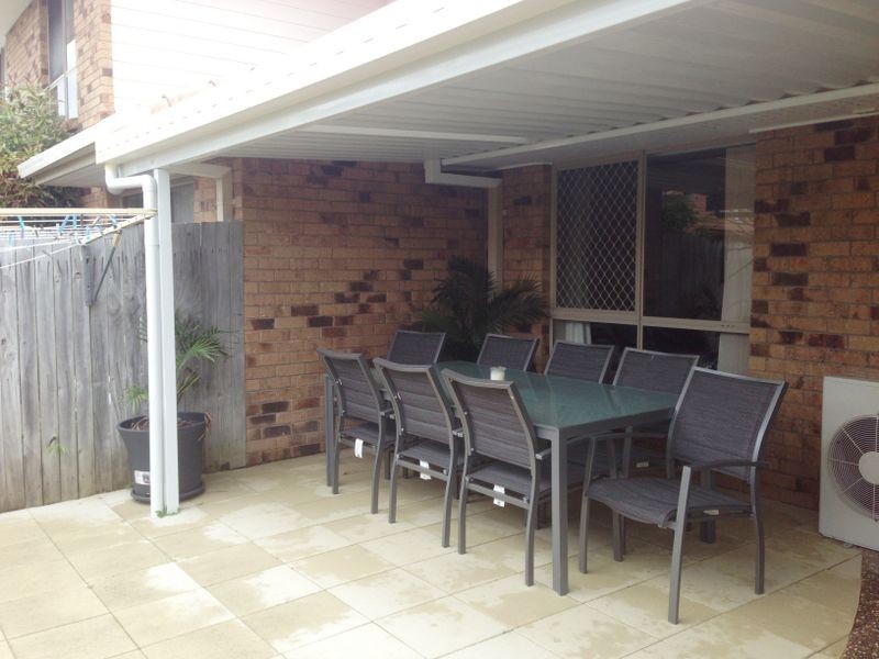 2/5 Pontoon Pl, Varsity Lakes QLD 4227