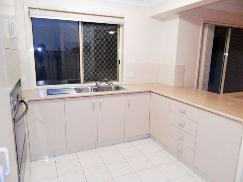 1/97 Pohlman St, Southport QLD 4215