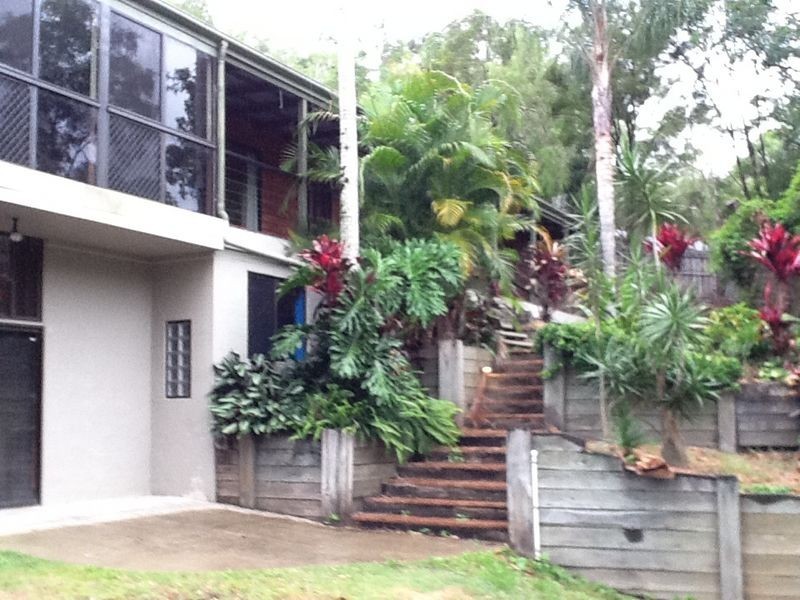 95 Monday Dr, Tallebudgera Valley QLD 4228