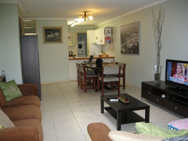 7/5 Pontoon Place, Varsity Lakes QLD 4227