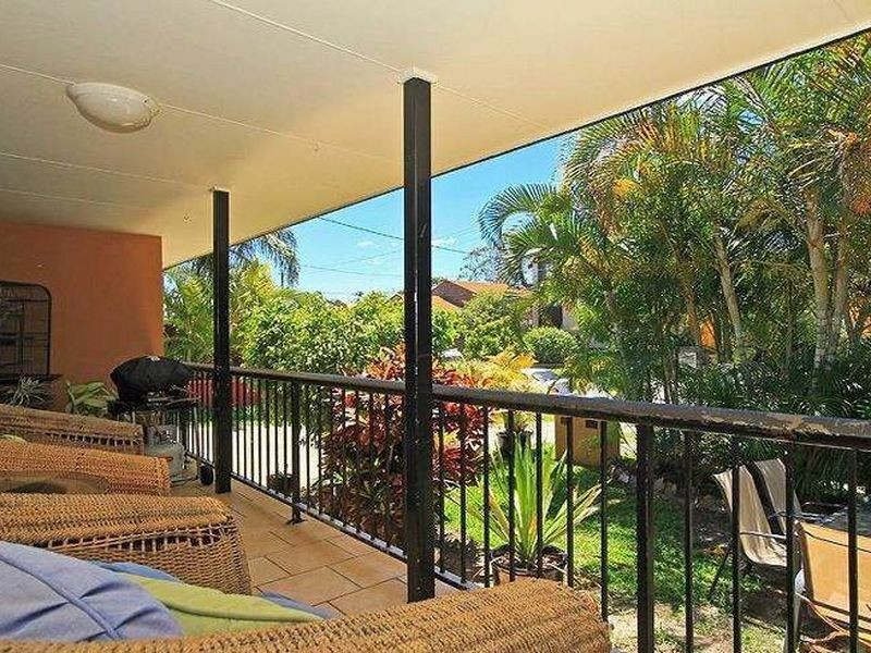 1/18 Burleigh St, Burleigh Heads QLD 4220