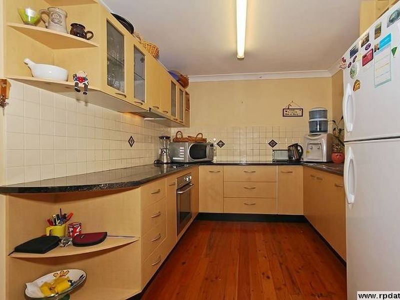 1/18 Burleigh St, Burleigh Heads QLD 4220