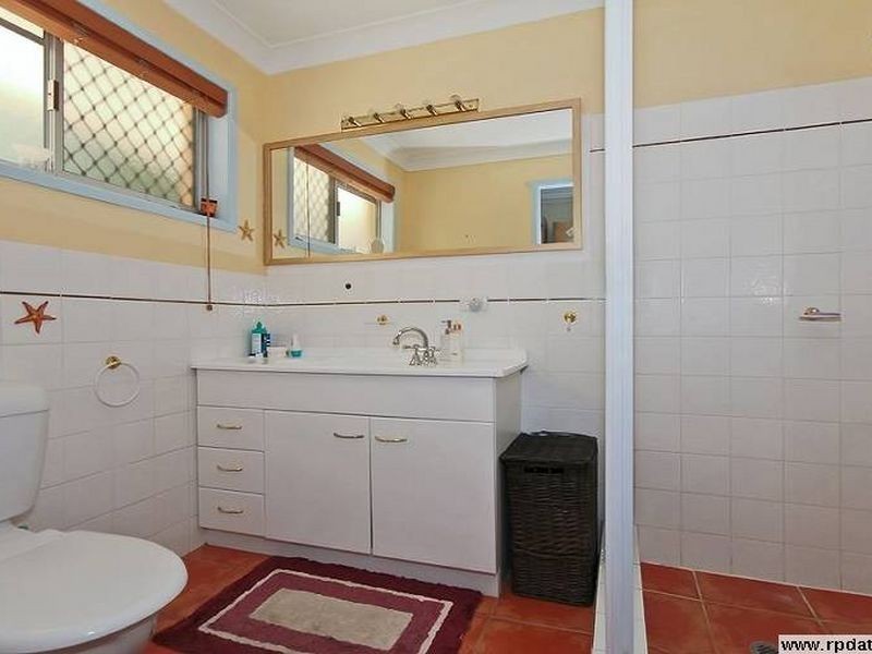 1/18 Burleigh St, Burleigh Heads QLD 4220