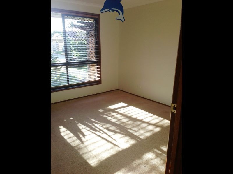 16 Frangipani St, Miami QLD 4220
