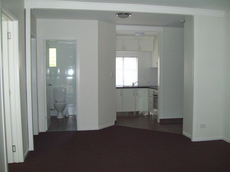 2/54 West Burleigh Rd, Burleigh Heads QLD 4220