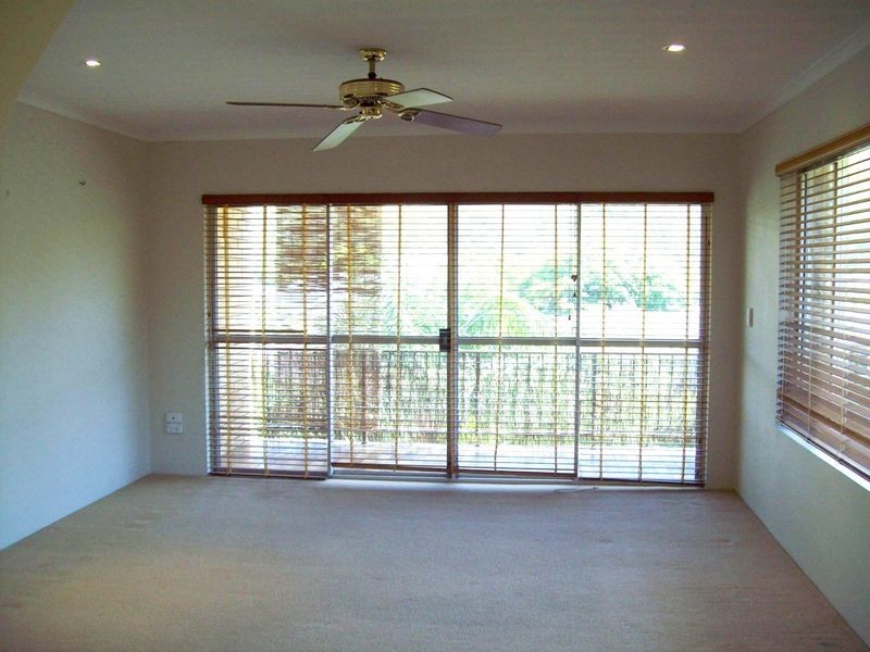 12/18 Ikkina Rd, Burleigh Heads QLD 4220