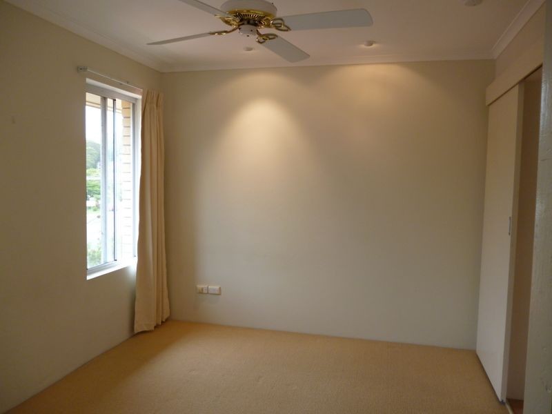 12/18 Ikkina Rd, Burleigh Heads QLD 4220