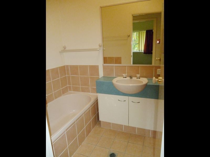 20 Gammon Drive, Varsity Lakes QLD 4227