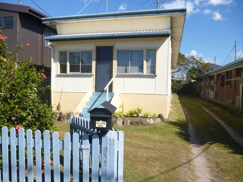 2110 Gold Coast Hwy, Miami QLD 4220