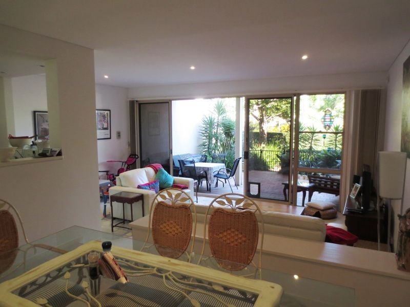 2123/23/380 Ashmore Rd, Benowa QLD 4217