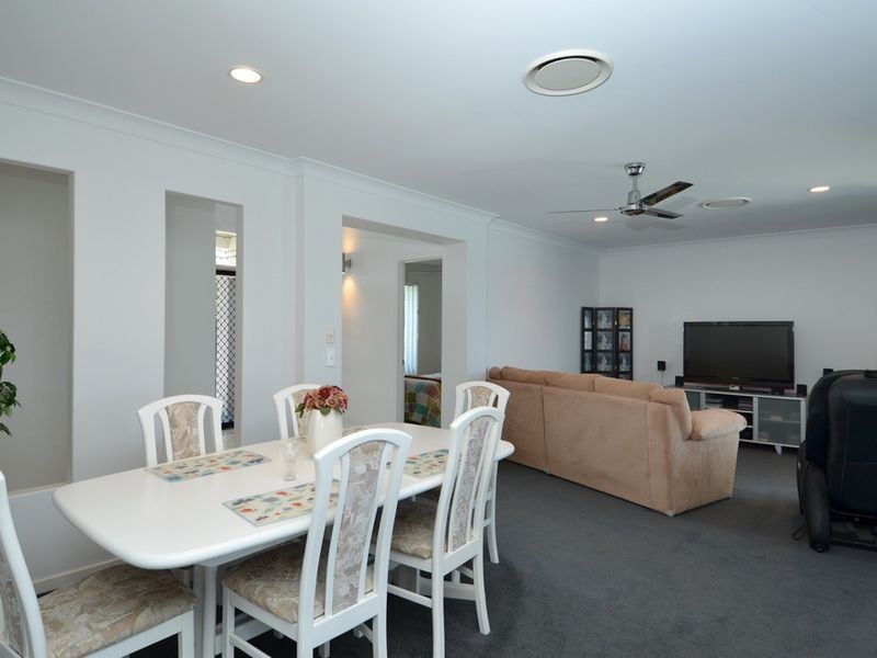 74 Honeyeater Drive, Burleigh Waters QLD 4220