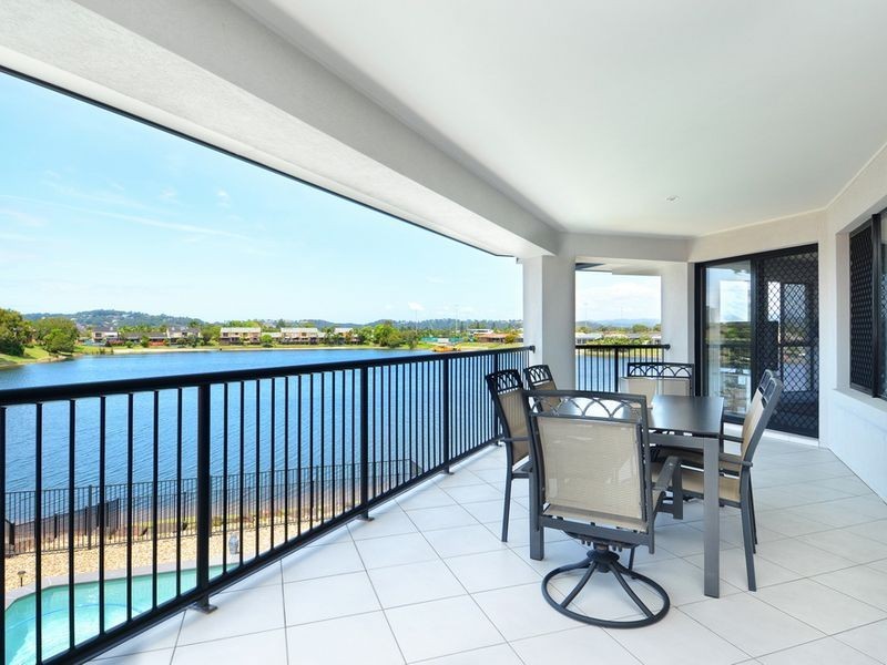 74 Honeyeater Drive, Burleigh Waters QLD 4220