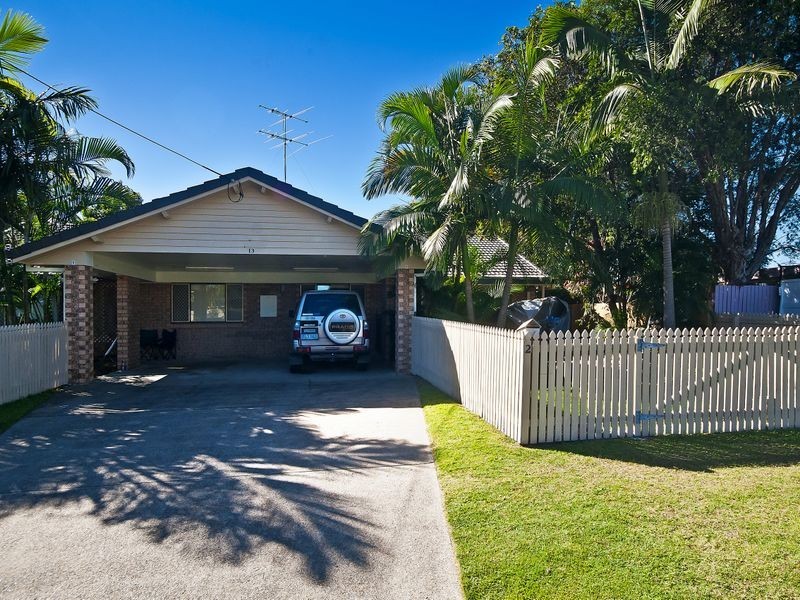 2/13 Doggett Drive, Miami QLD 4220