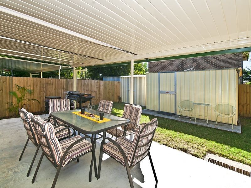 2/13 Doggett Drive, Miami QLD 4220