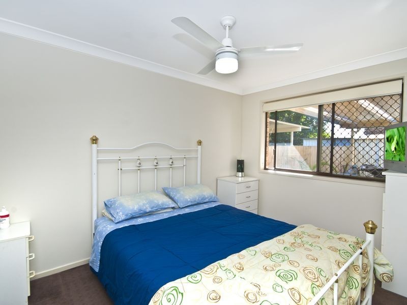 2/13 Doggett Drive, Miami QLD 4220