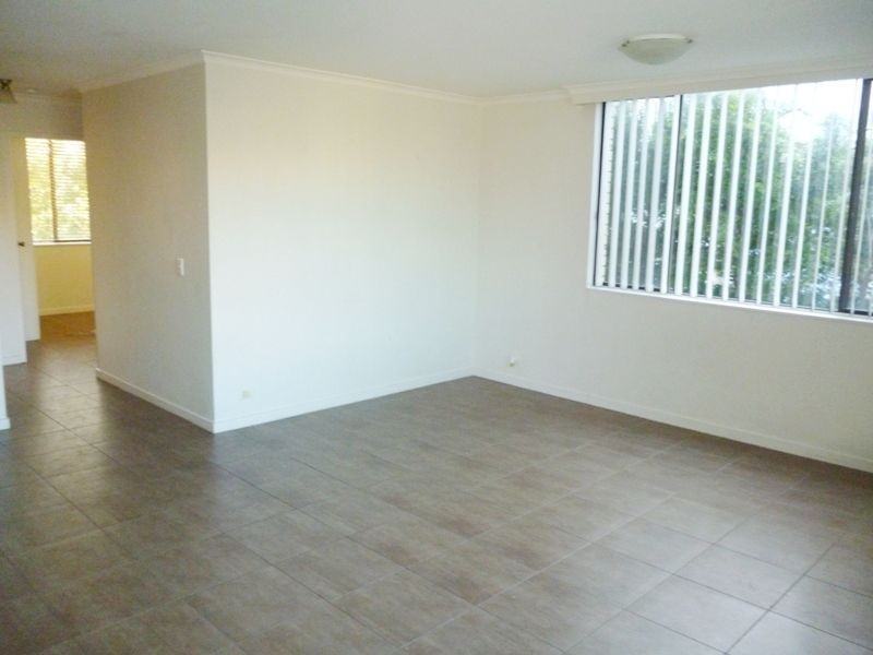 10/2619 Gold Coast Highway, Broadbeach QLD 4218