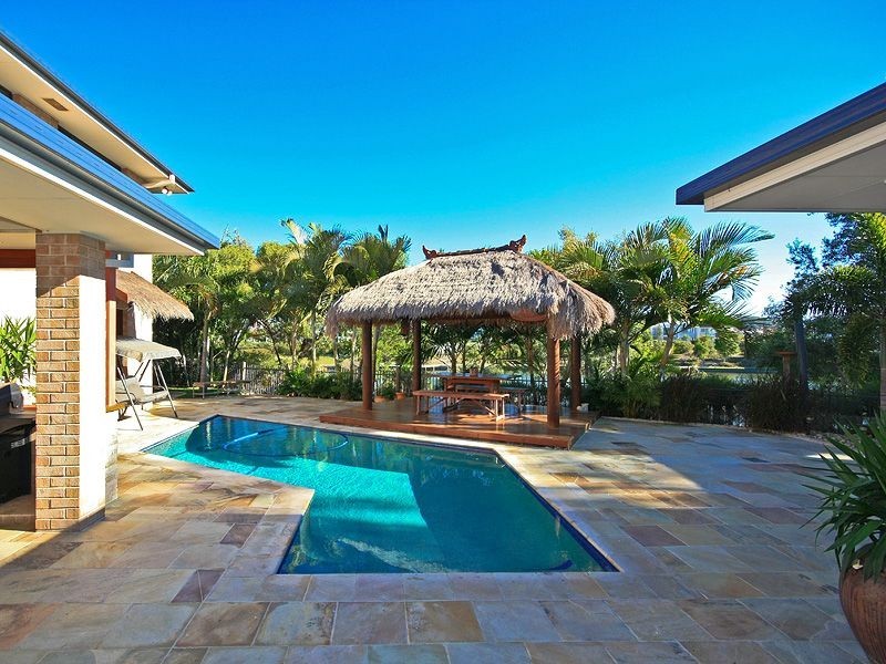 12 Acklin Court, Varsity Lakes QLD 4227