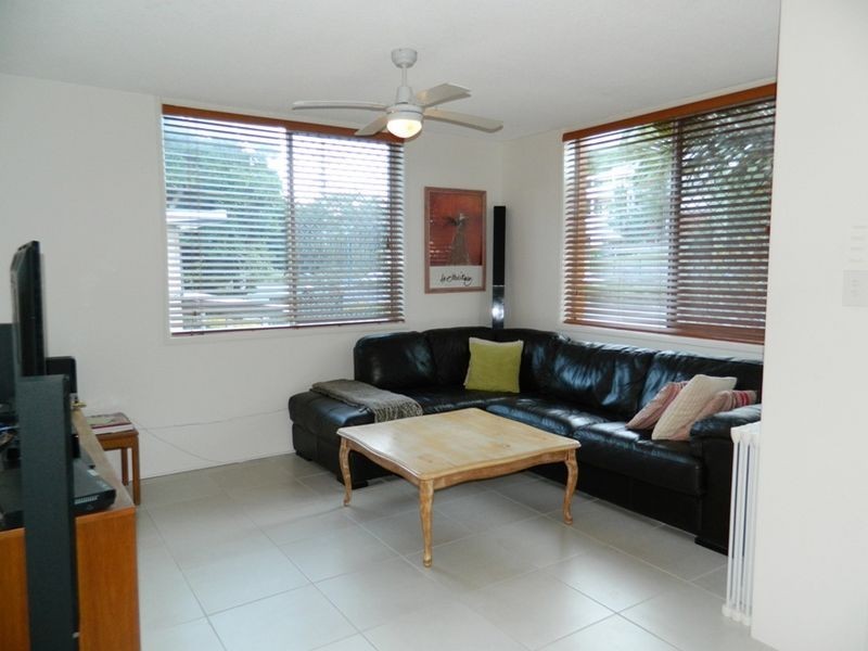 5/1976 Gold Coast Highway, Miami QLD 4220