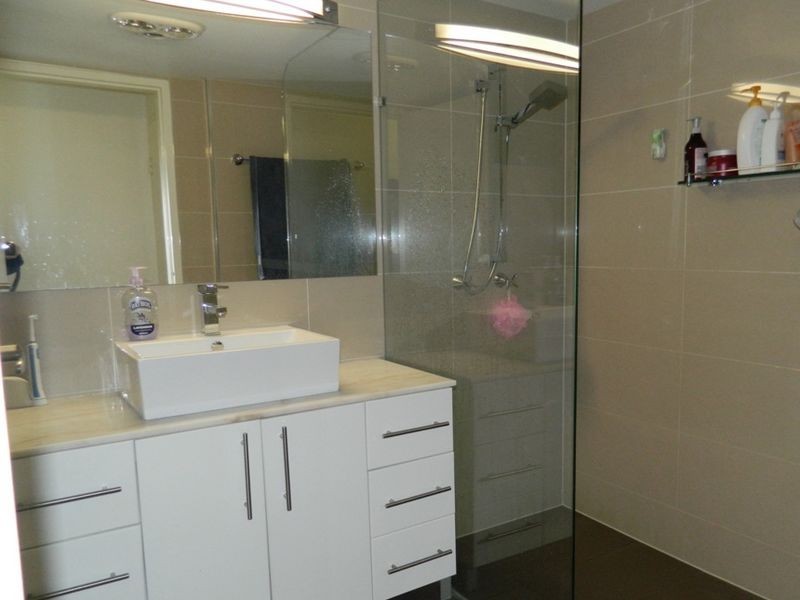 5/1976 Gold Coast Highway, Miami QLD 4220