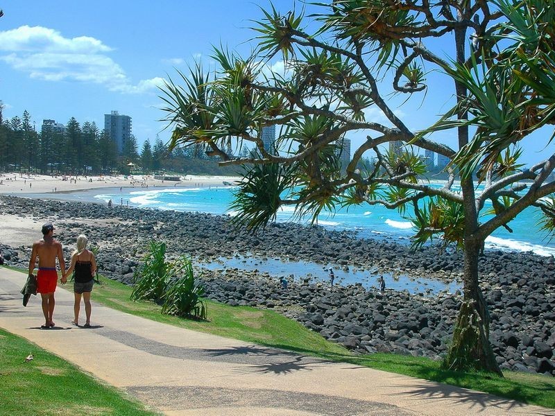 41 Leda Drive, Burleigh Heads QLD 4220