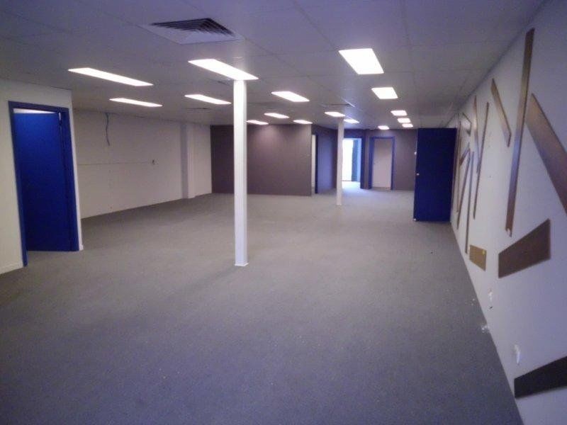 2/2 Newcastle Street, Burleigh Heads QLD 4220