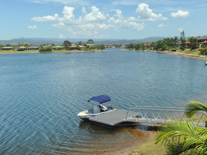 52 Honeyeater Drive, Burleigh Waters QLD 4220