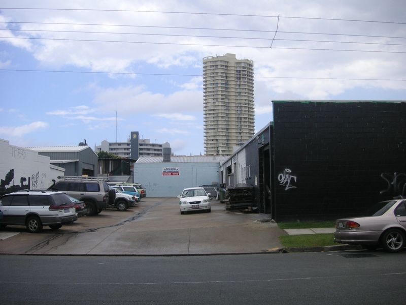 19 Christine Avenue, Miami QLD 4220