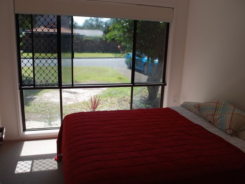 1 Petunia Court, Miami QLD 4220