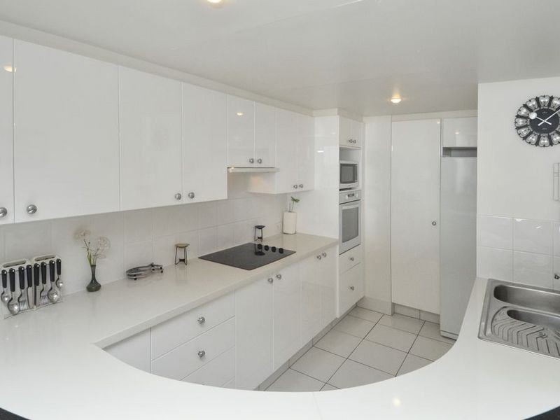A38/1 Great Hall Drive, Miami QLD 4220