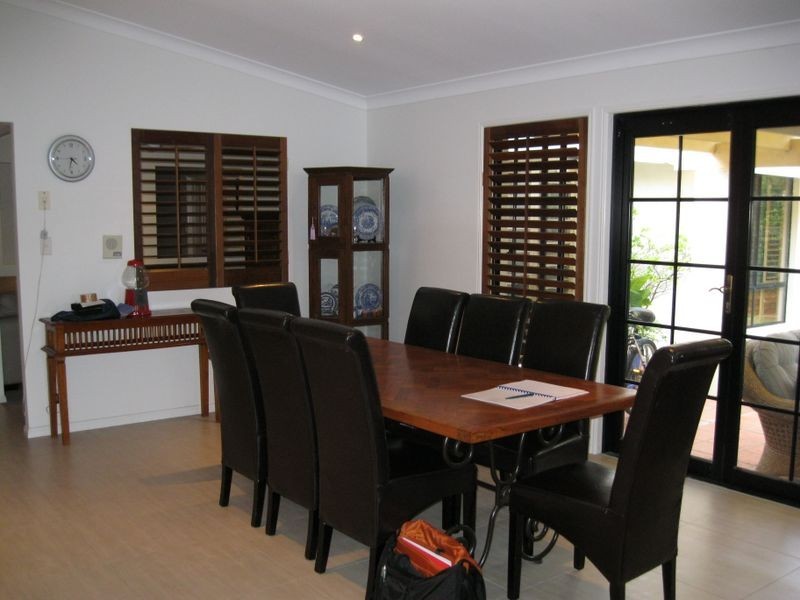 134 Dunlin Drive, Burleigh Waters QLD 4220