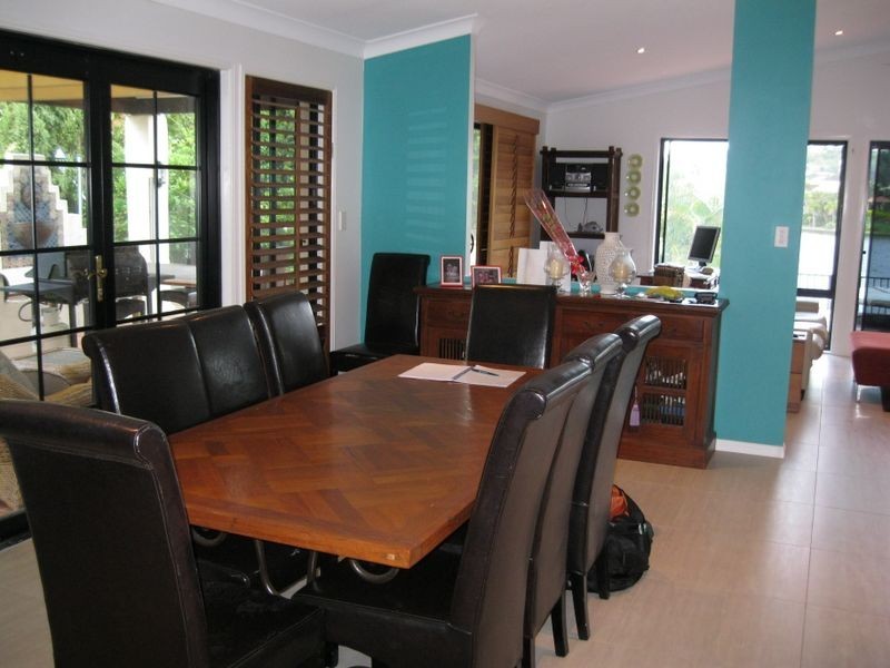 134 Dunlin Drive, Burleigh Waters QLD 4220